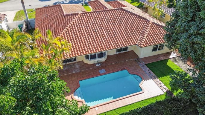 14300 SW 152nd Pl, Miami FL 33196