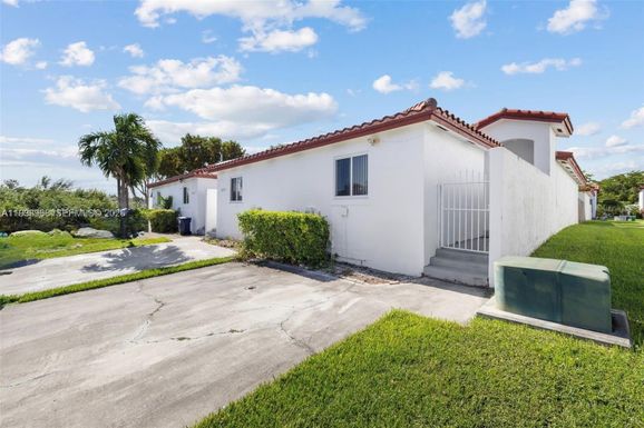 20747 SW 81st Pl # 20747, Cutler Bay FL 33189