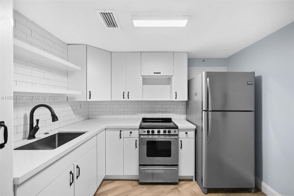 3301 NE 5th Ave # 221, Miami FL 33137