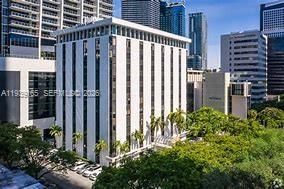 1000 Brickell Ave # 2E, Miami FL 33131