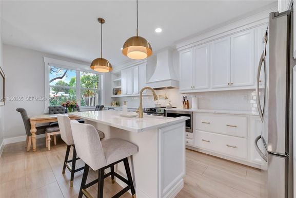 12480 SW 125th Ter, Miami FL 33186