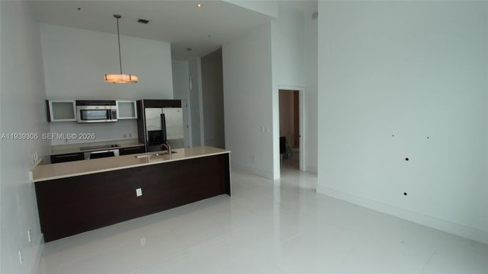 1900 N Bayshore Dr # 804, Miami FL 33132