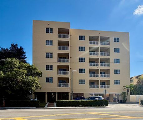 601 SW 37th Ave # 301, Miami FL 33135