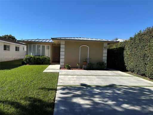 120 Pocatella St # 120, Miami Springs FL 33166