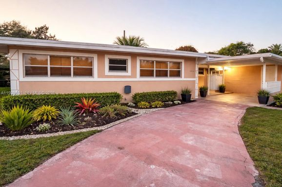 19130 NW 5th Pl # 19130, Miami Gardens FL 33169