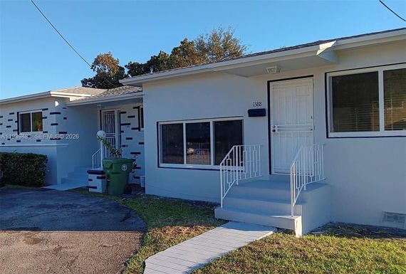 1386 NW 38th St # 1, Miami FL 33142