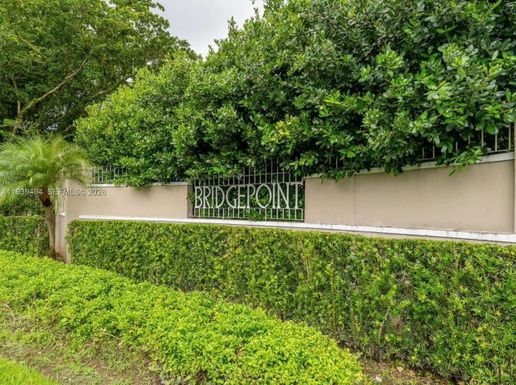 6950 SW 55th Ter E, Miami FL 33155