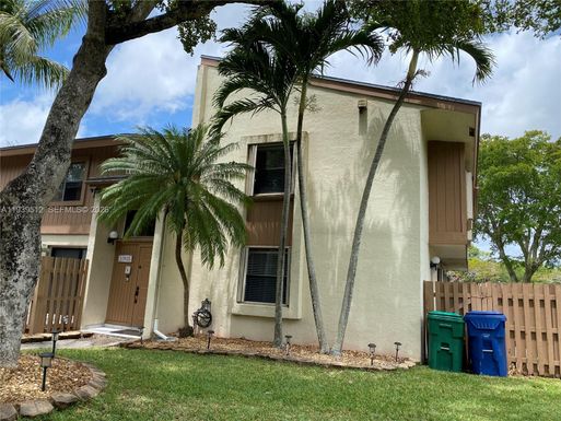 10925 SW 113th Pl # 72B, Miami FL 33176