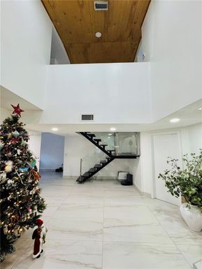 5239 SW 153rd Ave, Miami FL 33185