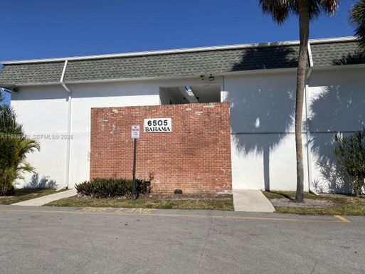 6505 Winfield Blvd # 19, Margate FL 33063