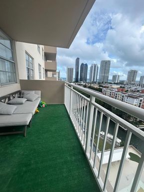 250 174th St # 1702, Sunny Isles Beach FL 33160