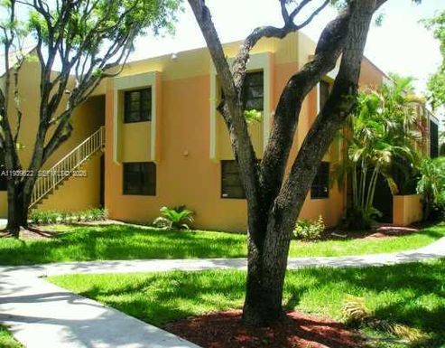 7961 SW 104 ST # B, Miami FL 33156