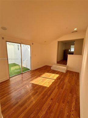 1440 Pennsylvania Ave # 2, Miami Beach FL 33139