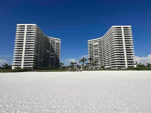 320 Seaview Ct # 312, Marco Island FL 34145