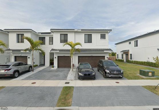 10933 SW 232nd Ter, Homestead FL 33032