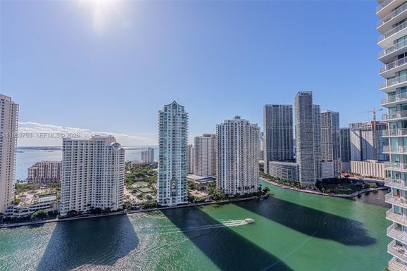 335 S Biscayne Blvd # 3005, Miami FL 33131