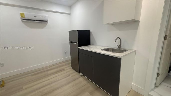 1201 NW 79th Way # 1201, Pembroke Pines FL 33024