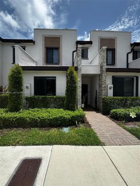 328 NE 208th Ter, Miami FL 33179