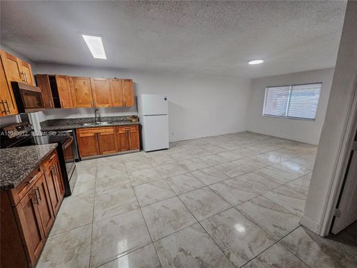 5615 NW 27th Ct # 5615, Lauderhill FL 33313