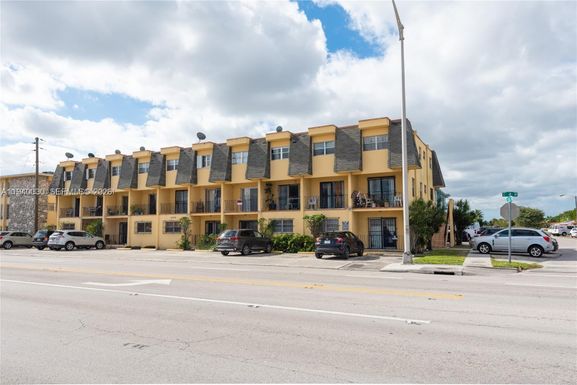 3494 E 4th Ave # 1207, Hialeah FL 33013