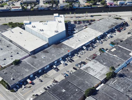 1604 W 31st Pl, Hialeah FL 33012