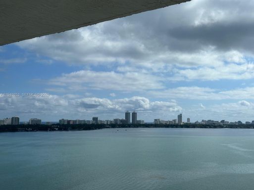 7601 E Treasure Dr # 1823, North Bay Village FL 33141