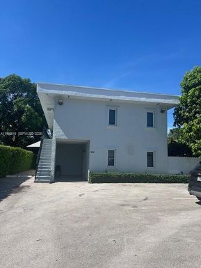 1911 NW Flagler Ter # 5, Miami FL 33125