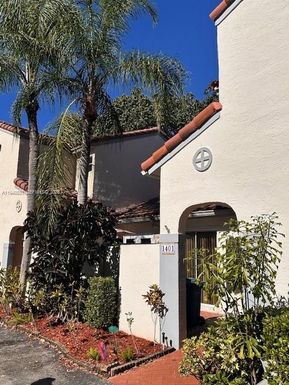 1401 Cottonwood Cir # 1, Weston FL 33326