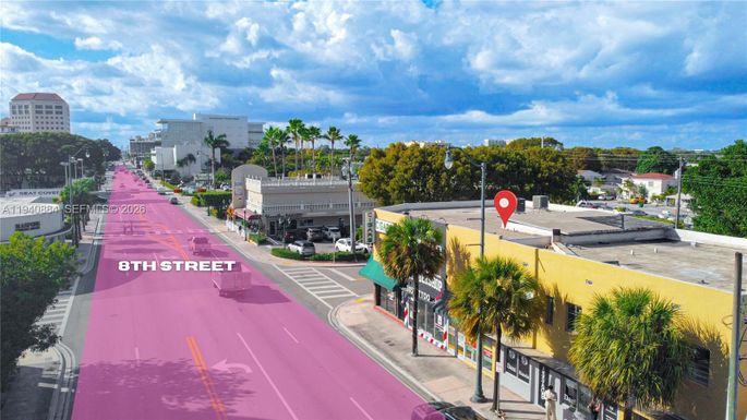 3471 SW 8th St, Miami FL 33135