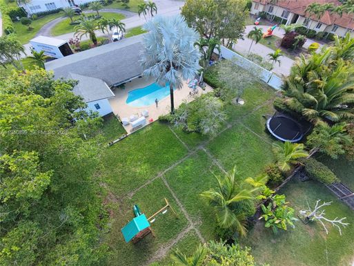 8495 SW 141st St # 8495, Palmetto Bay FL 33158