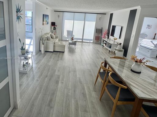 3530 Mystic Pointe Dr # 2403, Aventura FL 33180