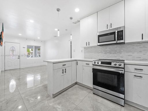1230 NW 35th St, Miami FL 33142