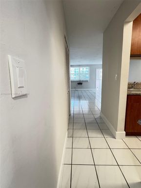 505 NE 30th St # 506, Miami FL 33137
