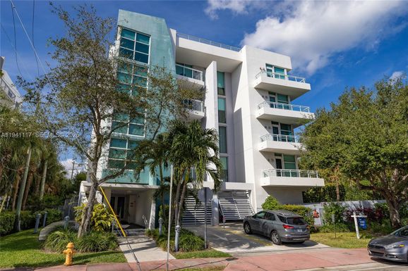 2020 Prairie Ave # 202, Miami Beach FL 33139