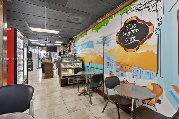 Cafe For Sale On Blue Lagoon Area, Miami FL 33126