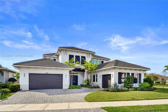 9281 Coral Isles Cir, Palm Beach Gardens FL 33412