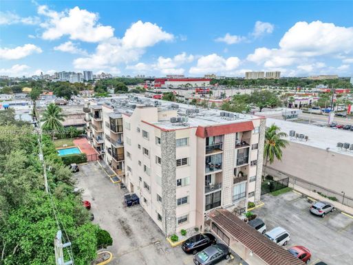 3640 NW 9th St # 401, Miami FL 33125