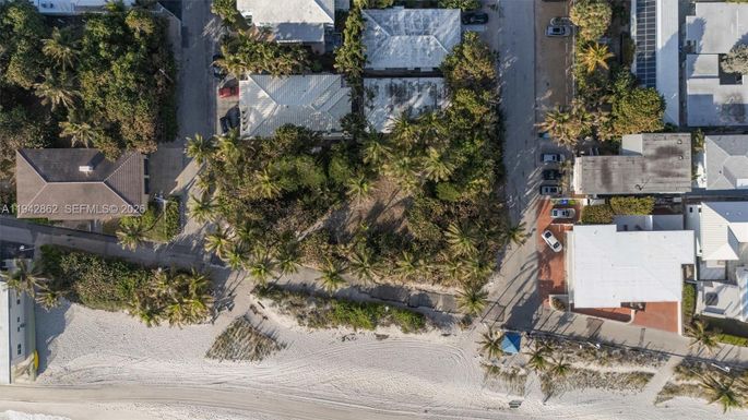 5784 N Surf Rd, Hollywood FL 33019