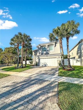 1462 Running Oak Ct, Royal Palm Beach FL 33411