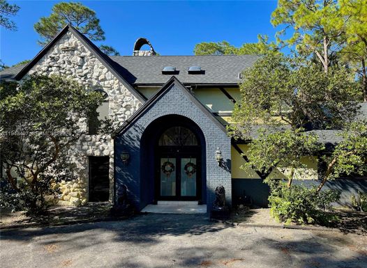 1339 Gallop Dr, Loxahatchee FL 33470