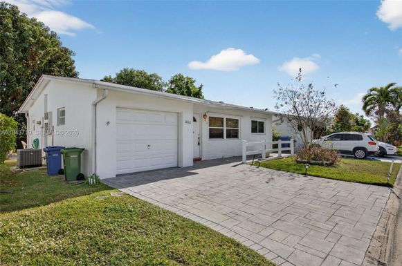 1400 NW 69th Ave, Margate FL 33063