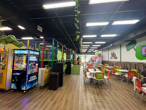 10750 NW 58th St # 36, Doral FL 33178