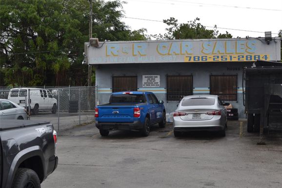 12931 NW 27th Ave, Miami FL 33167