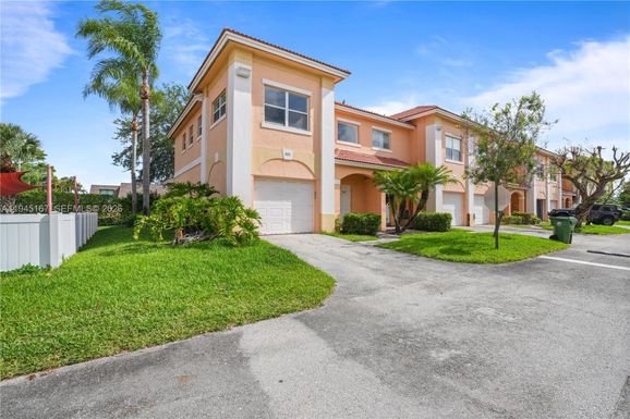 501 Talia Circle, Palm Springs FL 33461