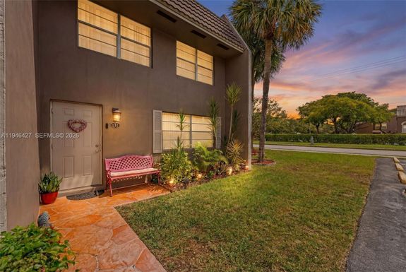 9050 NW 28th St # 131, Coral Springs FL 33065