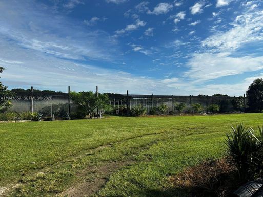 19051 SW 372 ST., Homestead FL 33034