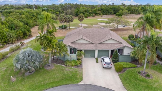 6756 SE Bunker Hill Dr, Hobe Sound FL 33455