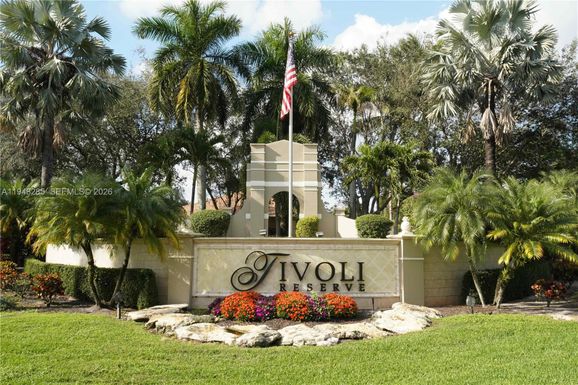 7518 Via Grande, Boynton Beach FL 33437