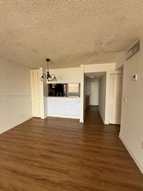 19715 SW 114th Ave # 357, Miami FL 33157