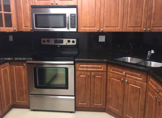 1171 NW 125th Ct # 1171, Miami FL 33182